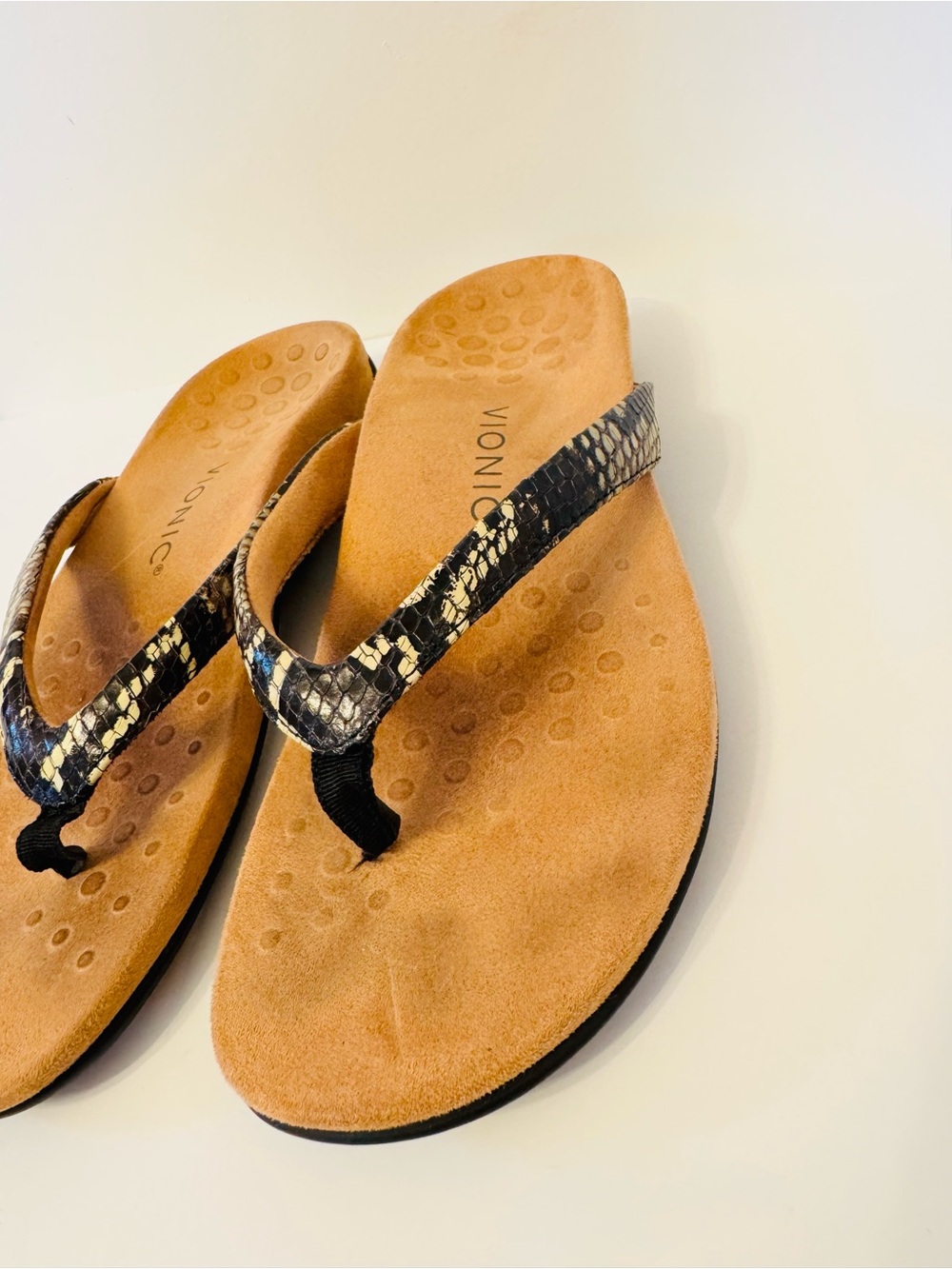 Vionic Dillon Leather Snake Print Toe Post Sandal with Suede Footbed